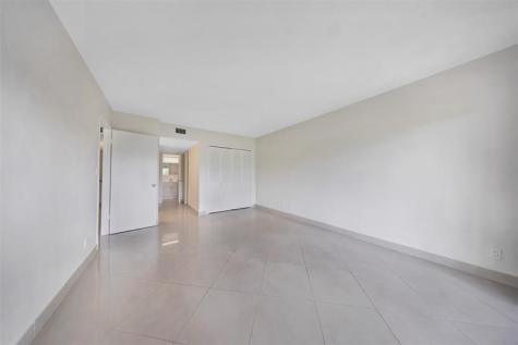 2850 N Palm Aire Drive Pompano Beach FL 33069