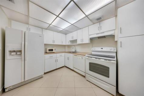 2850 N Palm Aire Drive Pompano Beach FL 33069
