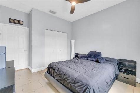 3003 La Mirage Lauderhill FL 33319