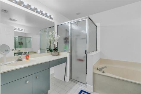 3003 La Mirage Lauderhill FL 33319