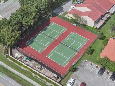 3003 La Mirage Lauderhill FL 33319