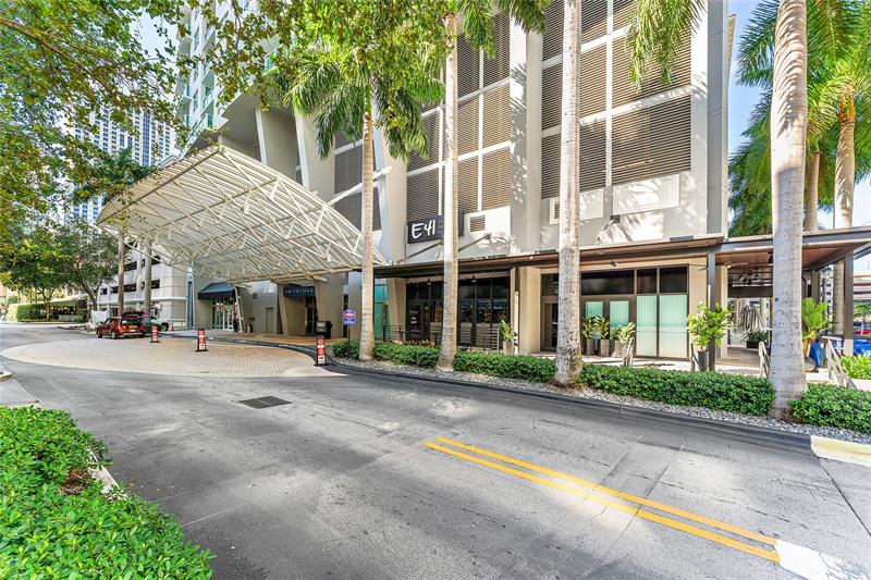 350 SE 2nd Street Fort Lauderdale FL 33301