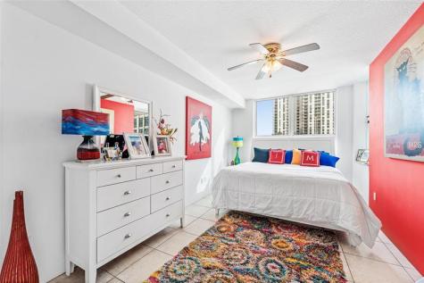 350 SE 2nd Street Fort Lauderdale FL 33301