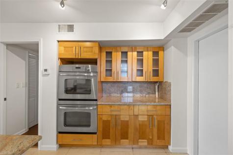 3100 NE 49th Street Fort Lauderdale FL 33308