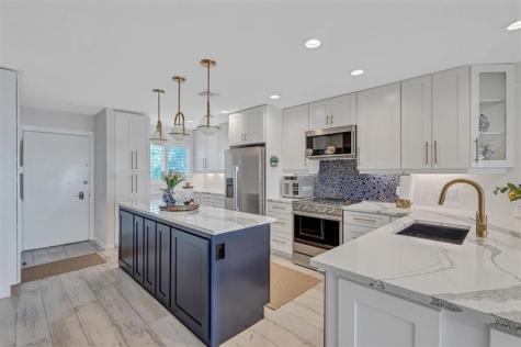 7125 Gulf Of Mexico Longboat Key FL 34228