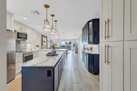 7125 Gulf Of Mexico Longboat Key FL 34228