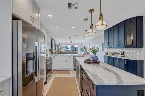 7125 Gulf Of Mexico Longboat Key FL 34228