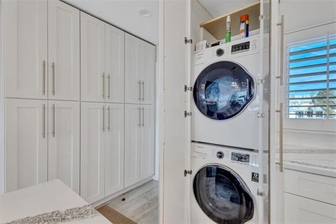 7125 Gulf Of Mexico Longboat Key FL 34228