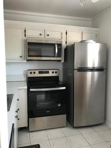 5003 NW 35th Street Lauderdale Lakes FL 33319