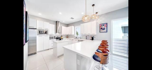 1323 N Ocean Boulevard Pompano Beach FL 33062