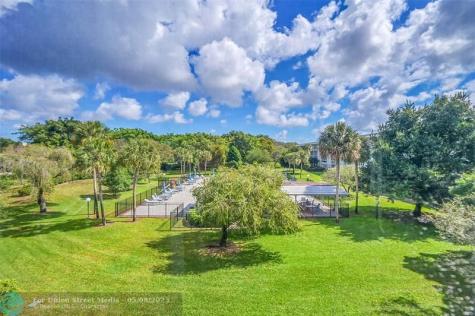 2504 Antigua Terrace Coconut Creek FL 33066