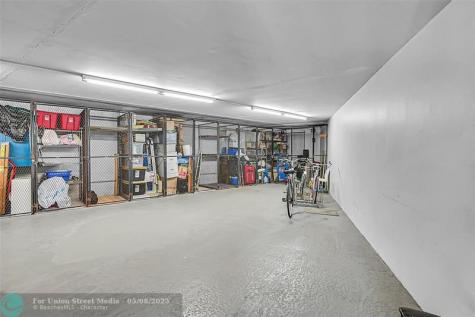 2504 Antigua Terrace Coconut Creek FL 33066