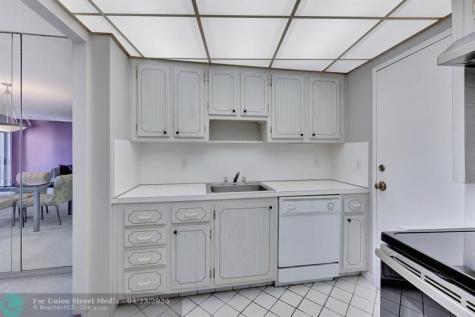 5100 Dupont Boulevard Fort Lauderdale FL 33308