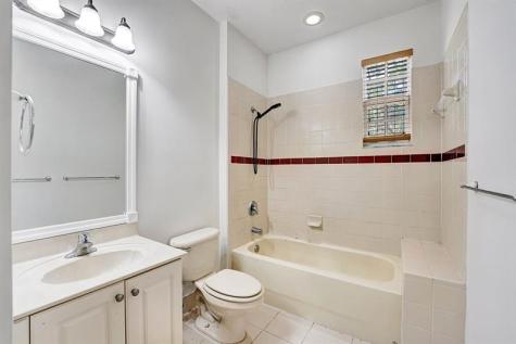 454 SW 147th Avenue Pembroke Pines FL 33027