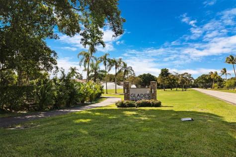 21662 Arriba Real Boca Raton FL 33433