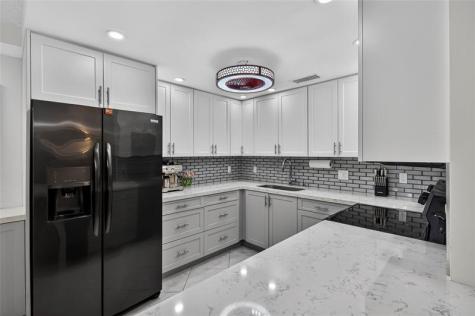 1904 Bermuda Creek Coconut Creek FL 33066