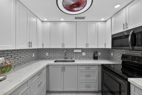 1904 Bermuda Creek Coconut Creek FL 33066