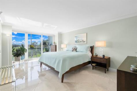 800 Cypress Grove Drive Pompano Beach FL 33069