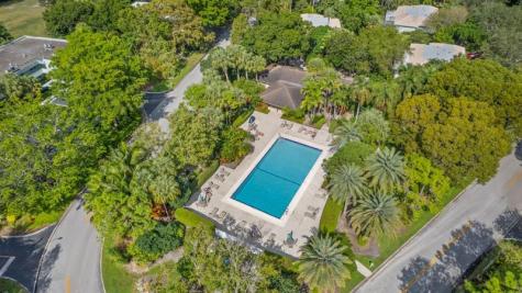 800 Cypress Grove Drive Pompano Beach FL 33069