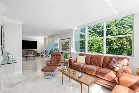 800 Cypress Grove Drive Pompano Beach FL 33069