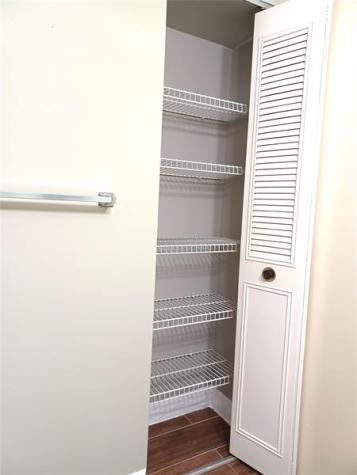 806 Sky Pine Way Greenacres FL 33415