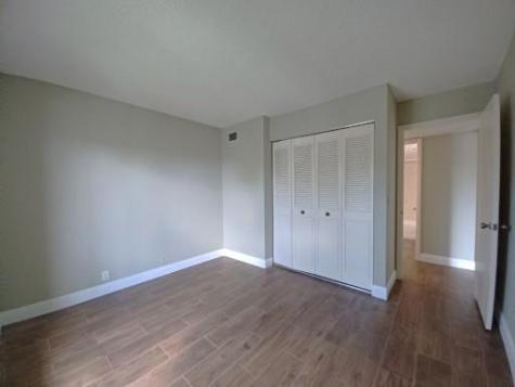 806 Sky Pine Way Greenacres FL 33415