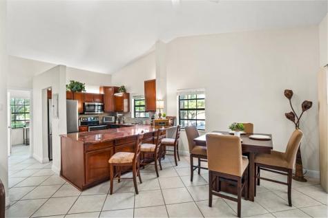 102 Liberty Court Deerfield Beach FL 33442