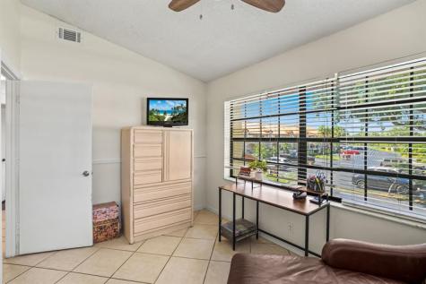 102 Liberty Court Deerfield Beach FL 33442