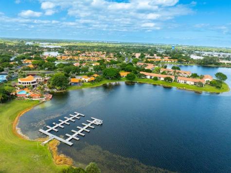 102 Liberty Court Deerfield Beach FL 33442