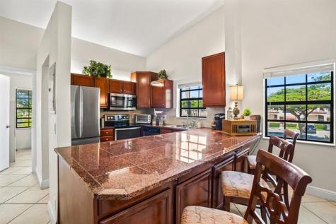 102 Liberty Court Deerfield Beach FL 33442