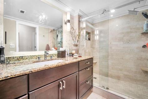 800 NE 195th Street Miami FL 33179