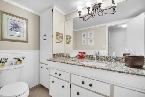 800 NE 195th Street Miami FL 33179