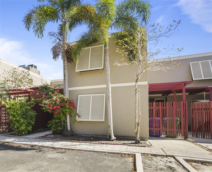 1111 Windward Drive Pembroke Pines FL 33026