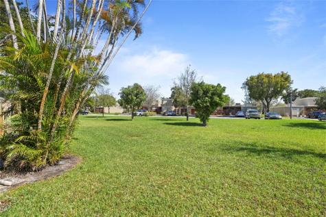 1111 Windward Drive Pembroke Pines FL 33026