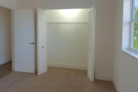 4650 Washington Street Hollywood FL 33021