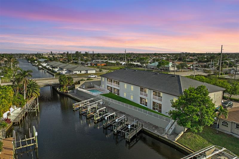 403 SW 47th Terrace Cape Coral FL 33914