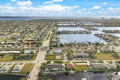 403 SW 47th Terrace Cape Coral FL 33914