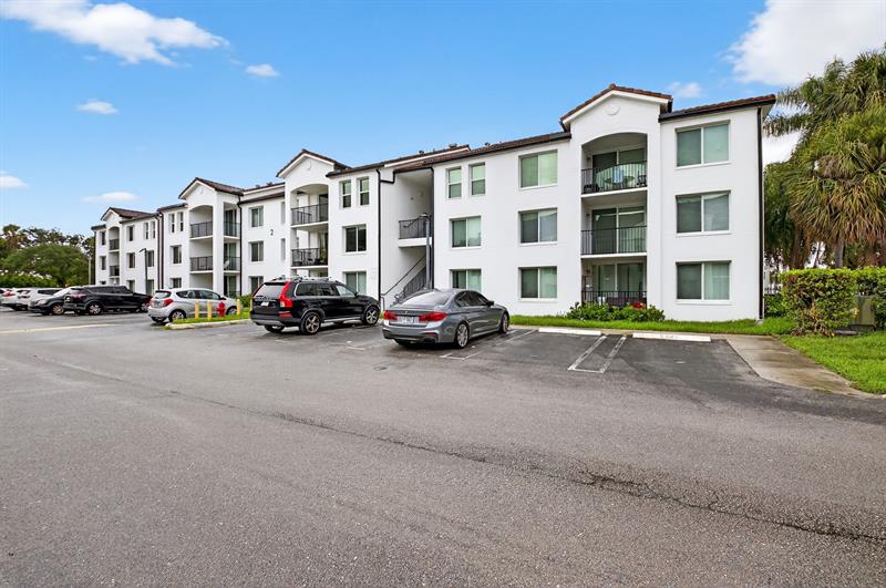 224 Villa Circle Boynton Beach FL 33435