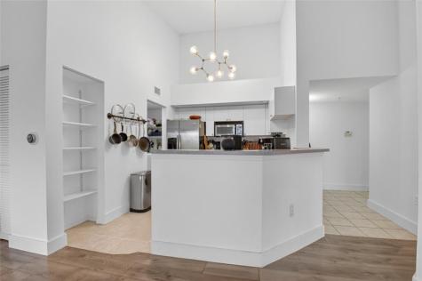 224 Villa Circle Boynton Beach FL 33435