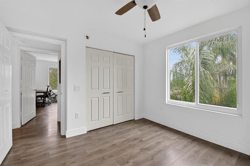 224 Villa Circle Boynton Beach FL 33435