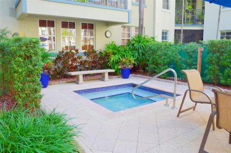 533 NE 3rd Avenue Fort Lauderdale FL 33301