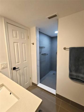 3051 NE 48th Street Fort Lauderdale FL 33308