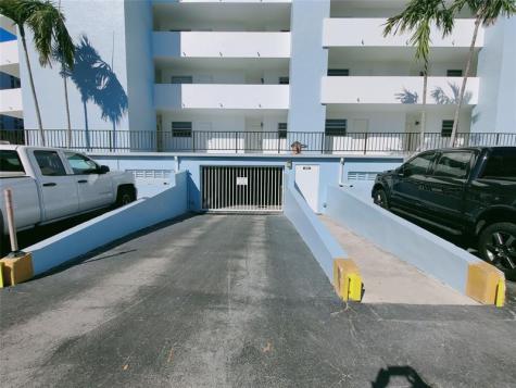 3051 NE 48th Street Fort Lauderdale FL 33308
