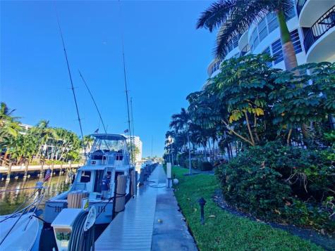 3051 NE 48th Street Fort Lauderdale FL 33308
