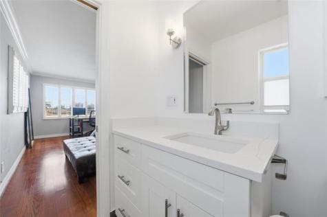 1332 Bayview Drive Fort Lauderdale FL 33304