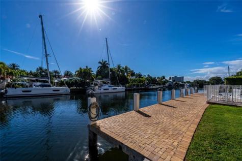 1332 Bayview Drive Fort Lauderdale FL 33304