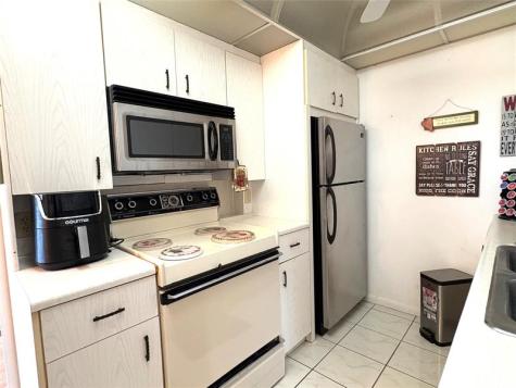 4046 Guildford C Boca Raton FL 33434