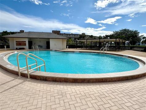 4046 Guildford C Boca Raton FL 33434