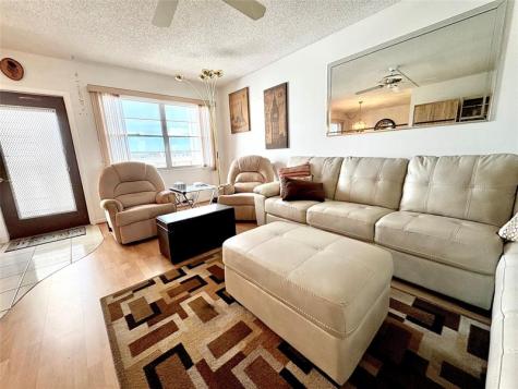 4046 Guildford C Boca Raton FL 33434