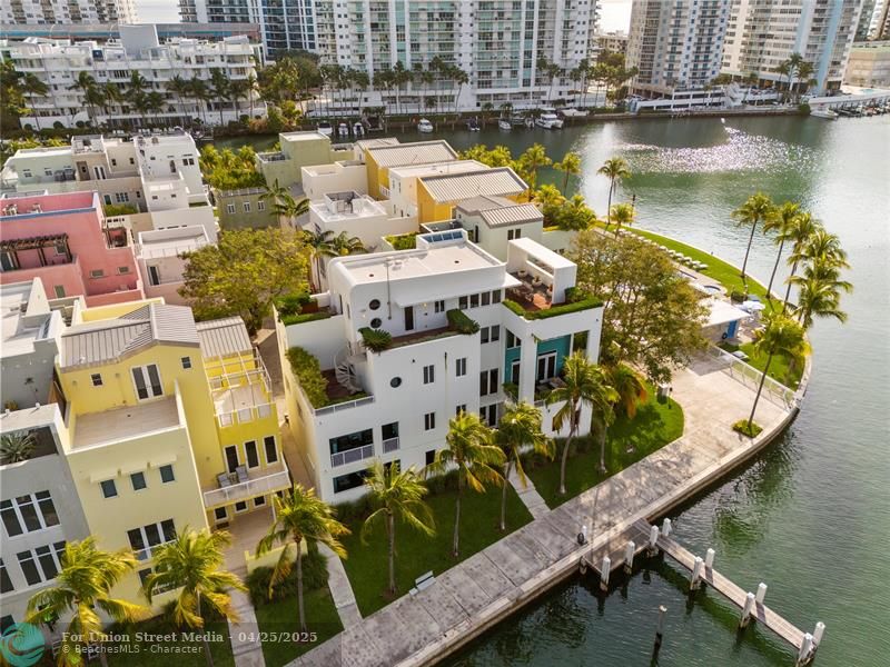 6001 Laguna Path S Miami Beach FL 33141